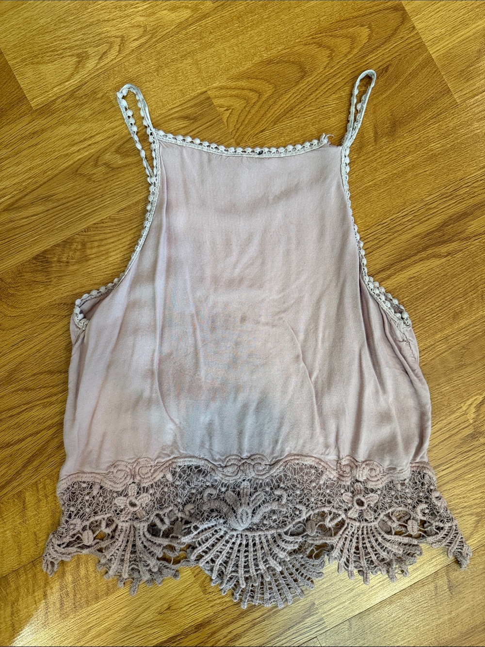 Kendall & Kylie Dusty Pink Embroidered Lace-Trim Camisole - Picture 4 of 5